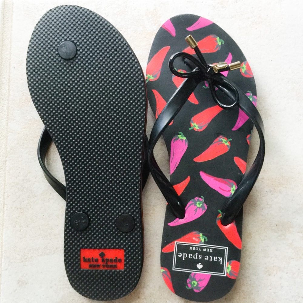 ⭐️KATE SPADE SANDALS⭐️ - Picture 2 of 4